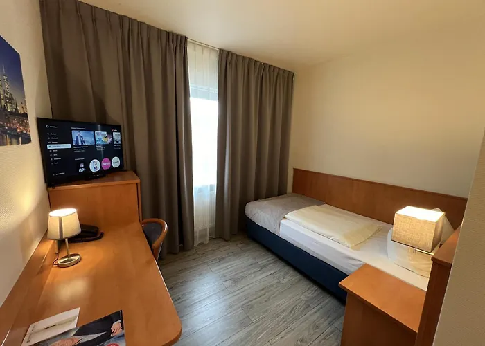 Hotel Niederraeder Hof Francoforte sul Meno