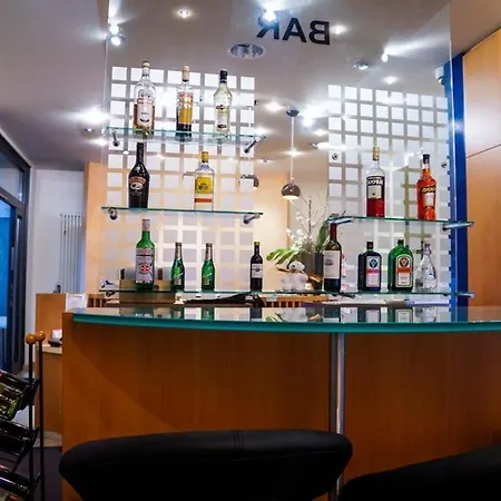 Niederraeder Hof Hotel 3*