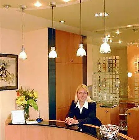 Niederraeder Hof Hotel 3*