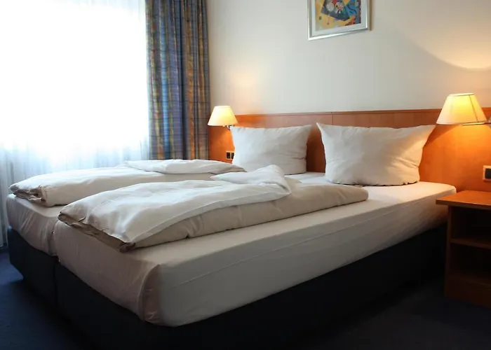 Niederraeder Hof 3* Frankfurt nad Menem