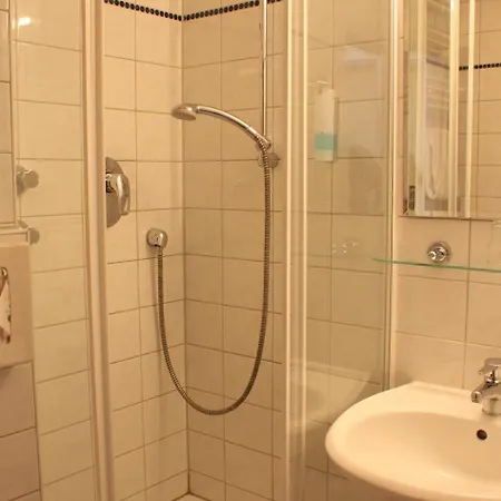 نيداريدا هوف فرانكفورت