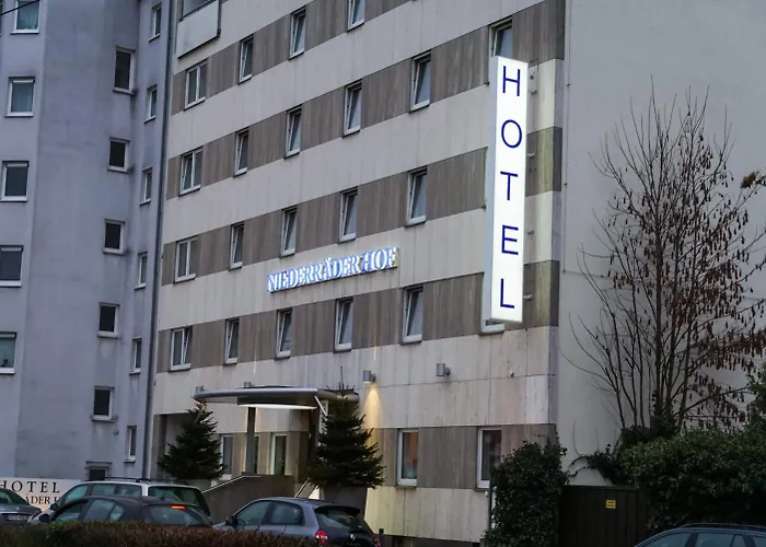 Hotel Niederraeder Hof 3*