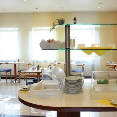 Szálloda Niederraeder Hof