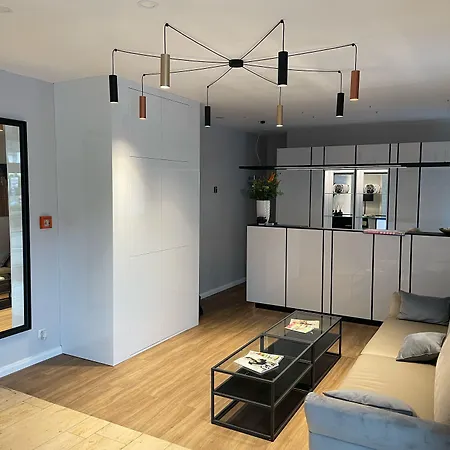 Niederraeder Hof Szálloda