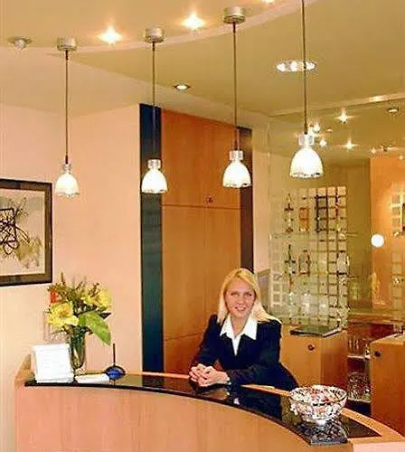 Niederraeder Hof Szálloda 3*