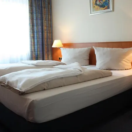 Niederraeder Hof 3* Frankfurt am Main