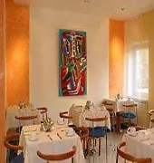 Niederraeder Hof 3*